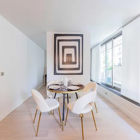 Daire Cosy Ac Balcony - 1br-4p - Eiffel Tower Paris